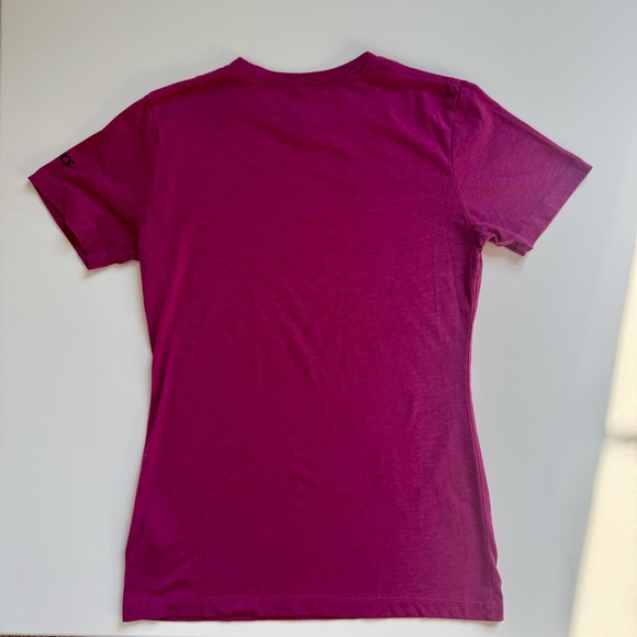 Asics Women's Pink Graphic Tee Size Small - Picture 2 of 6